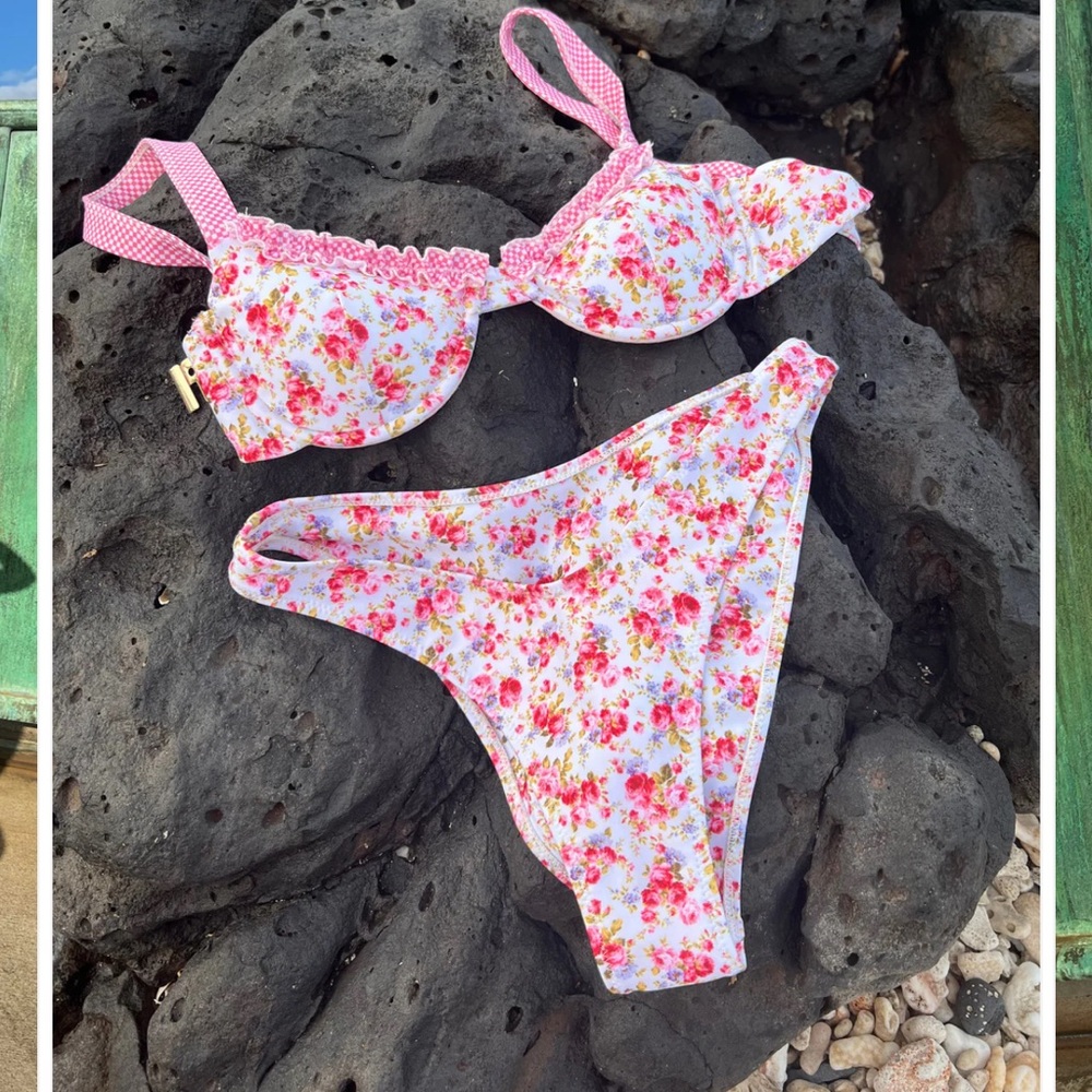 🌸 NWT Strawberry Milk Mob Young Love Bikini Bottom - Picture 3 of 4